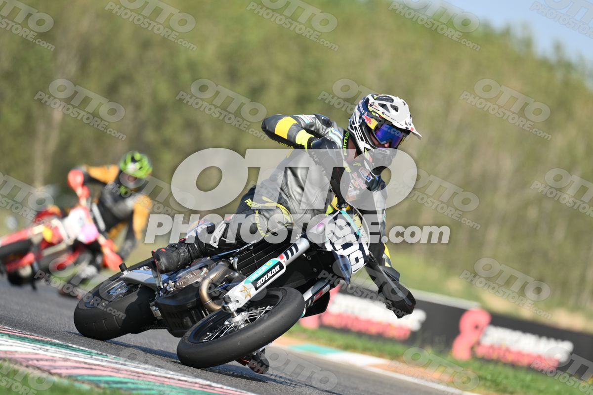 SUPERMOTO 209 · DSH_3836