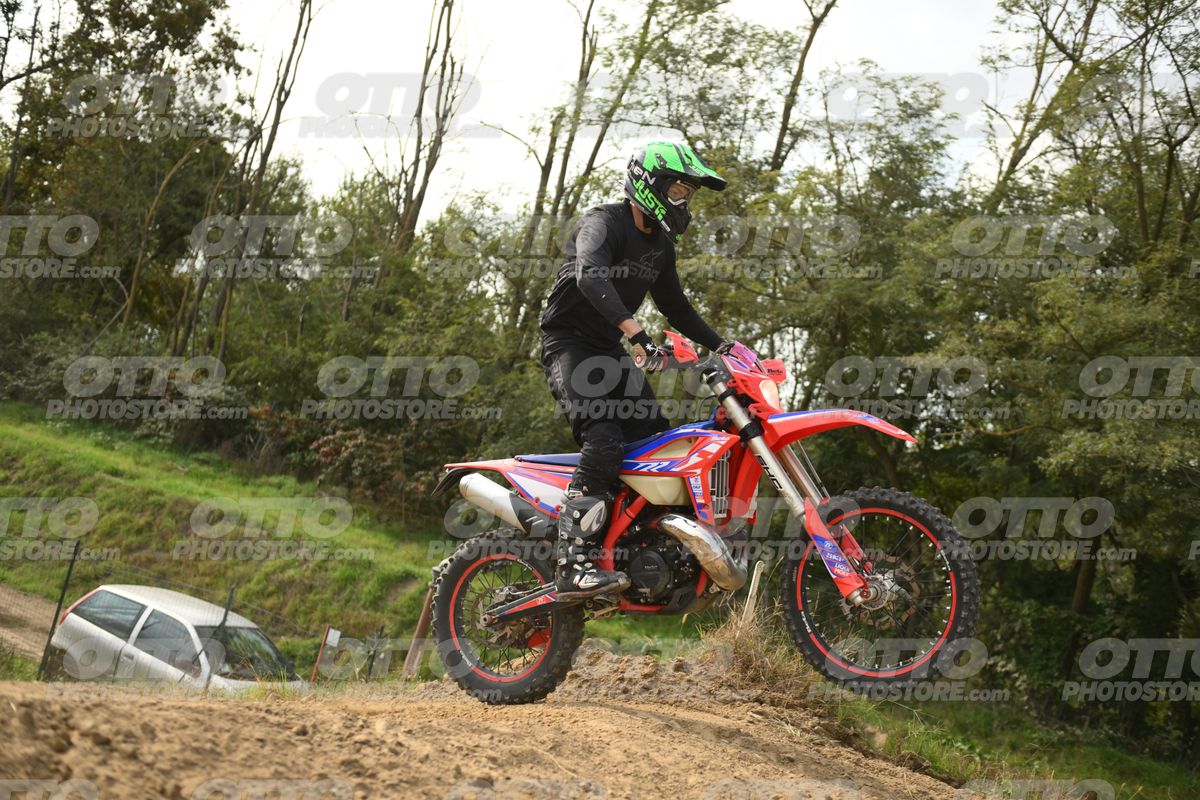 0 - BETA GREEN HELMET · DSH_3848
