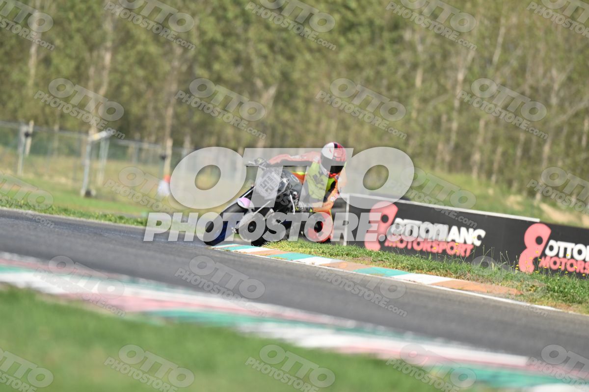 SUPERMOTO 55 · DSH_3849