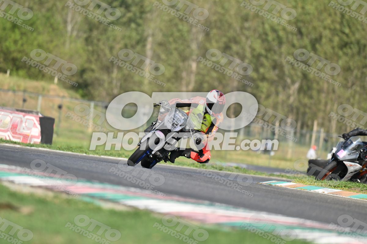 SUPERMOTO 55 · DSH_3852