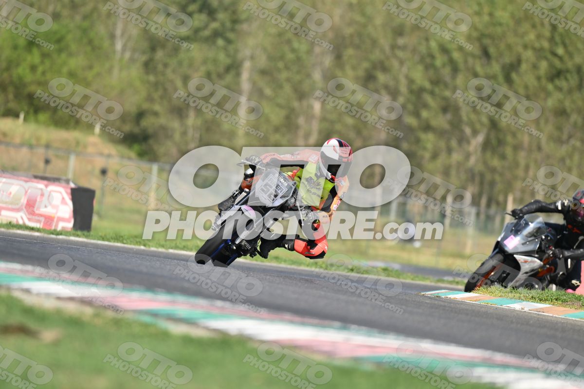 SUPERMOTO 55 · DSH_3853