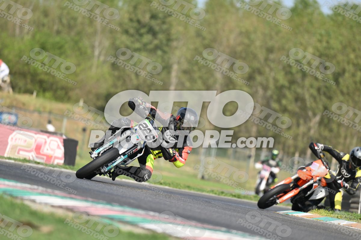 SUPERMOTO 226 · DSH_3882