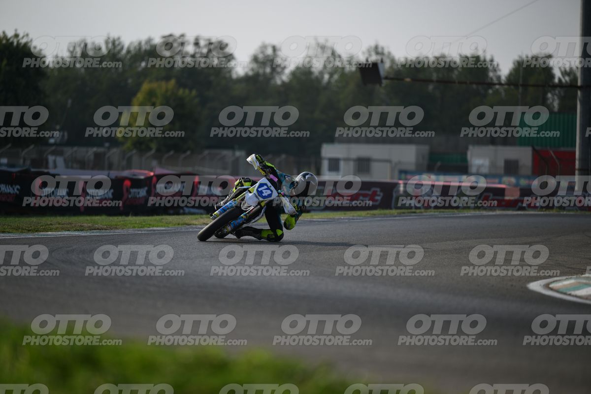 SUPERMOTO 14 · DSH_3887