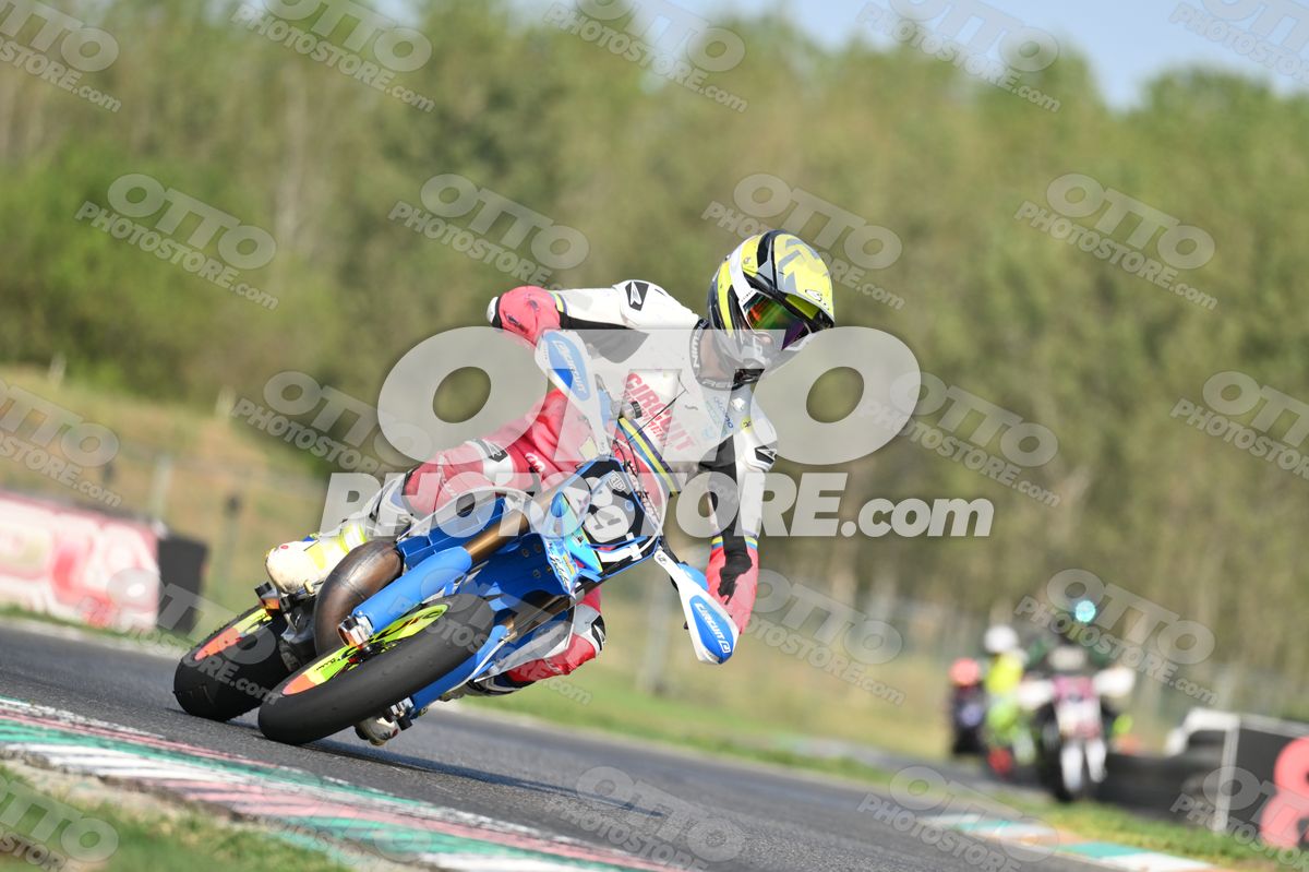SUPERMOTO 297 · DSH_3899