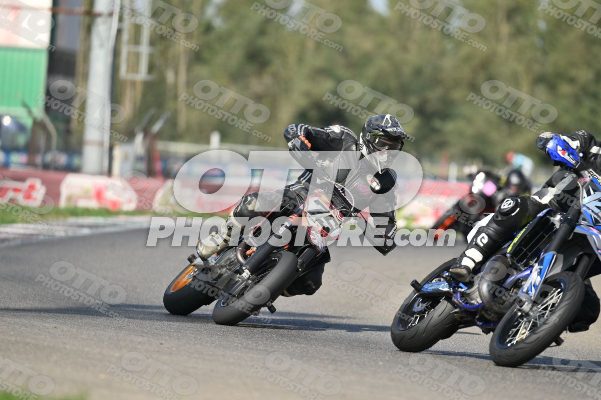 SUPERMOTO 75 · DSH_3913
