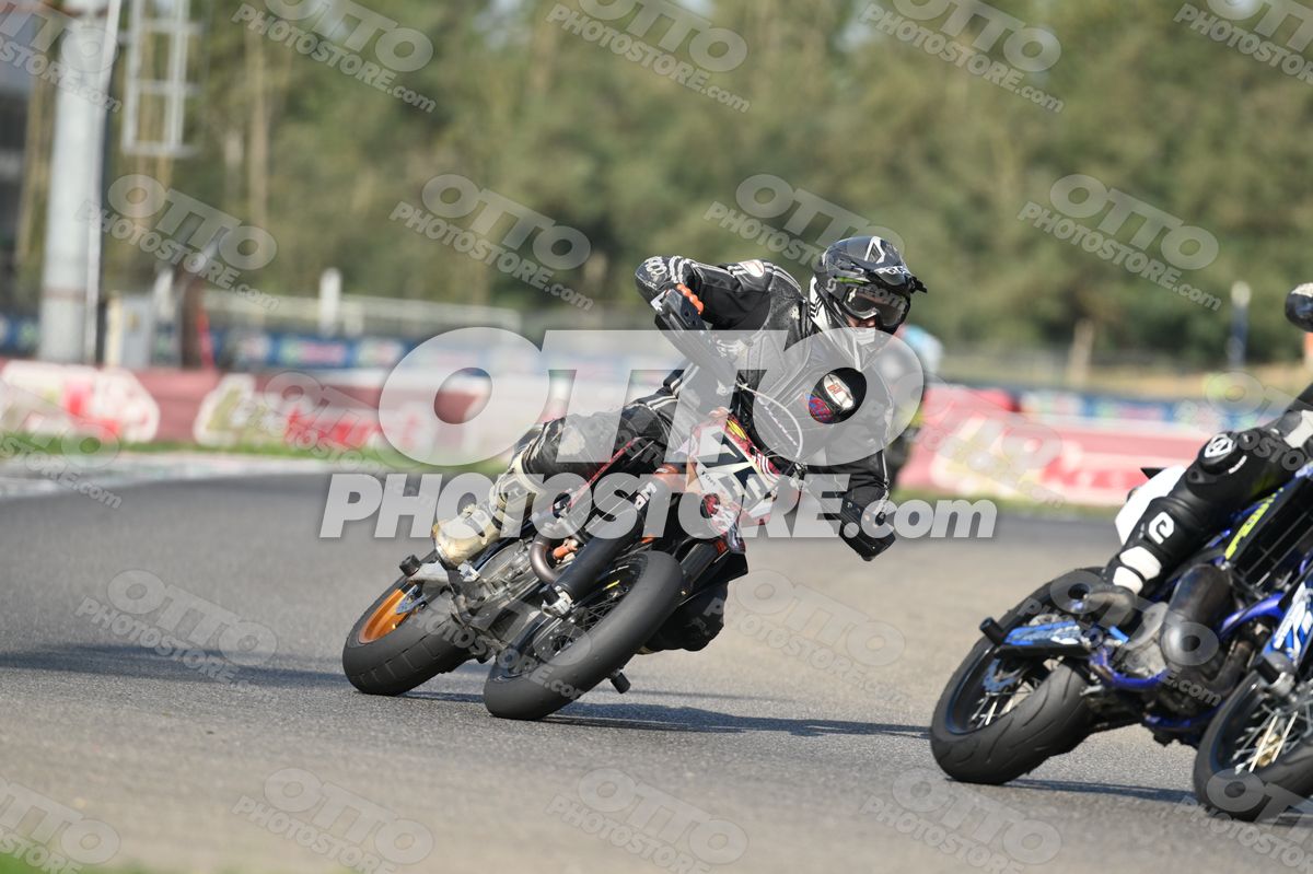 SUPERMOTO 75 · DSH_3914