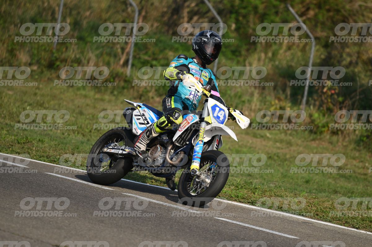 SUPERMOTO 14 · DSH_3923