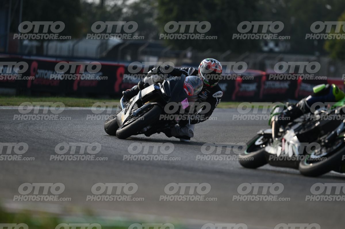 SUPERMOTO 68 · DSH_3938