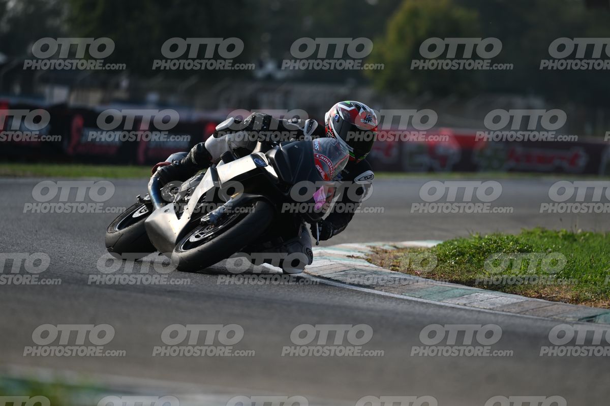 SUPERMOTO 68 · DSH_3941