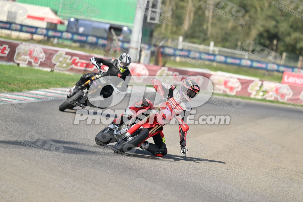 SUPERMOTO DUCATI · DSH_3988