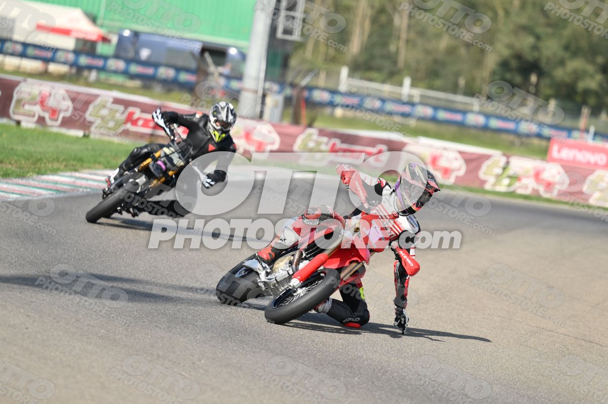 SUPERMOTO DUCATI · DSH_3989