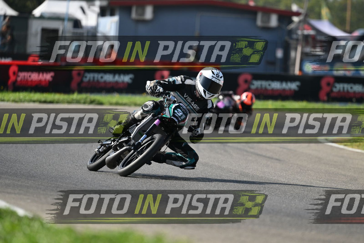 PITBIKE - SCOOTER 31 · DSH_4016