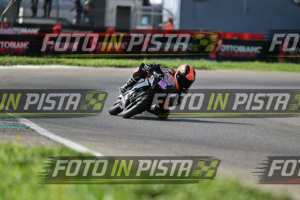 PITBIKE - SCOOTER 17 · DSH_4025