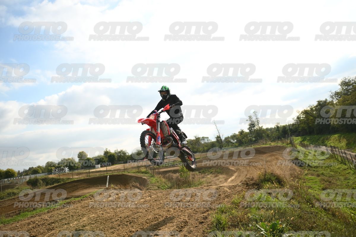 0 - BETA GREEN HELMET · DSH_4034