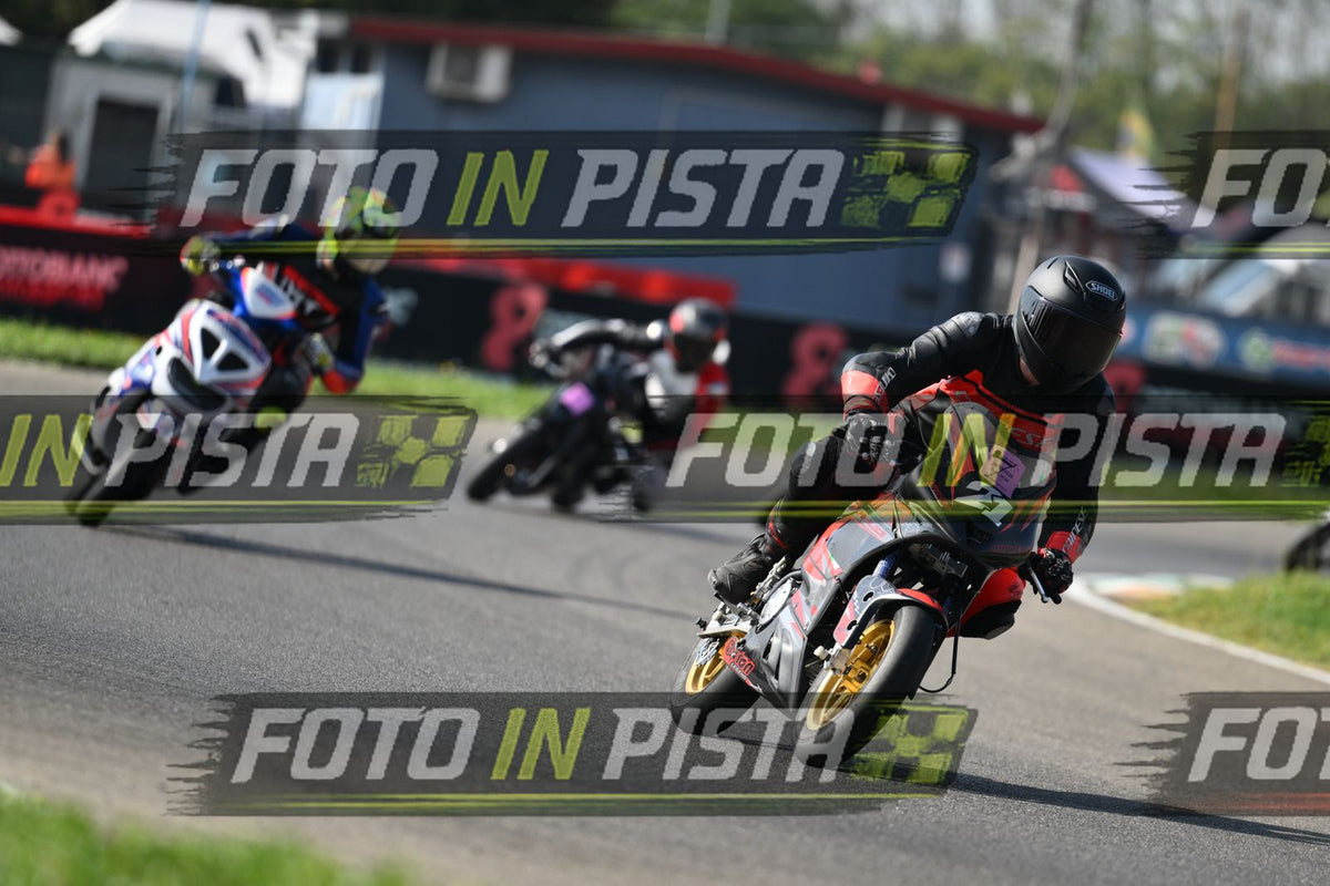 PITBIKE - SCOOTER 21 · DSH_4050