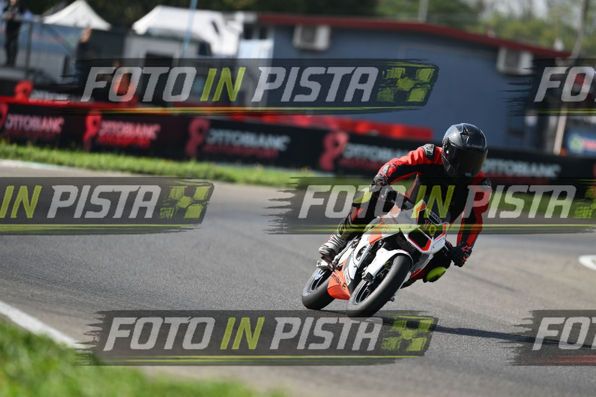 PITBIKE - SCOOTER 10 · DSH_4064