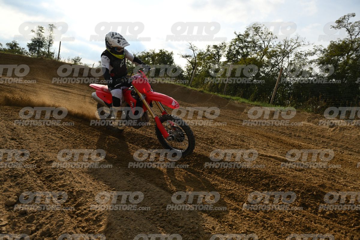00 HONDA CRF · DSH_4070