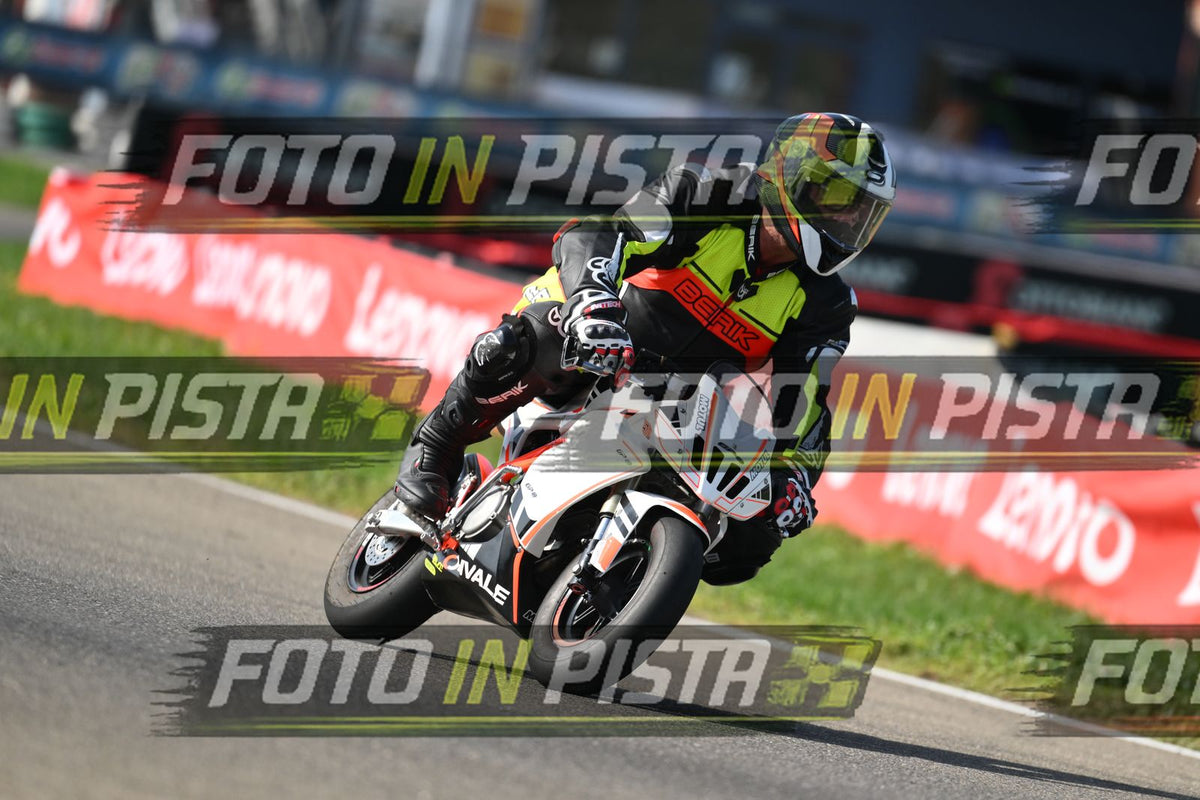PITBIKE - SCOOTER OHVALE BIANCA - TUTA BERIK · DSH_4074