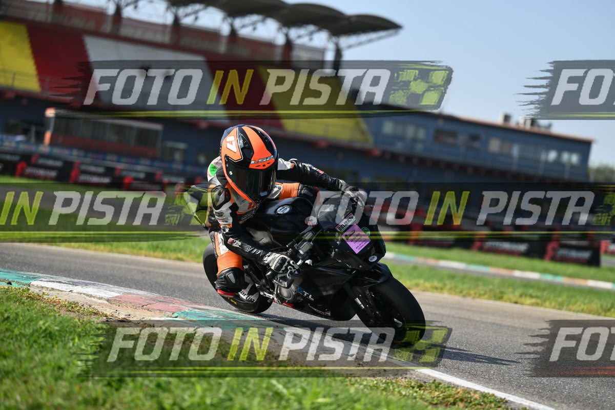 PITBIKE - SCOOTER 17 · DSH_4168