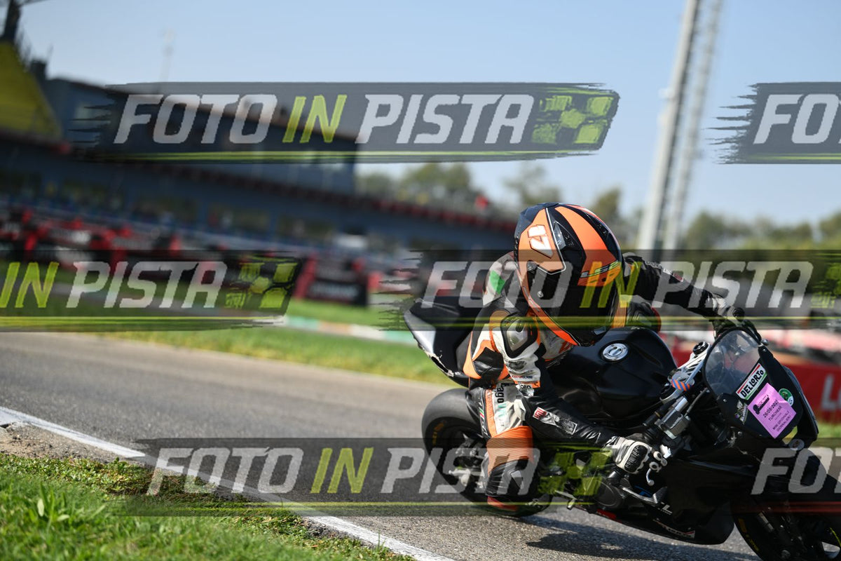 PITBIKE - SCOOTER 17 · DSH_4170