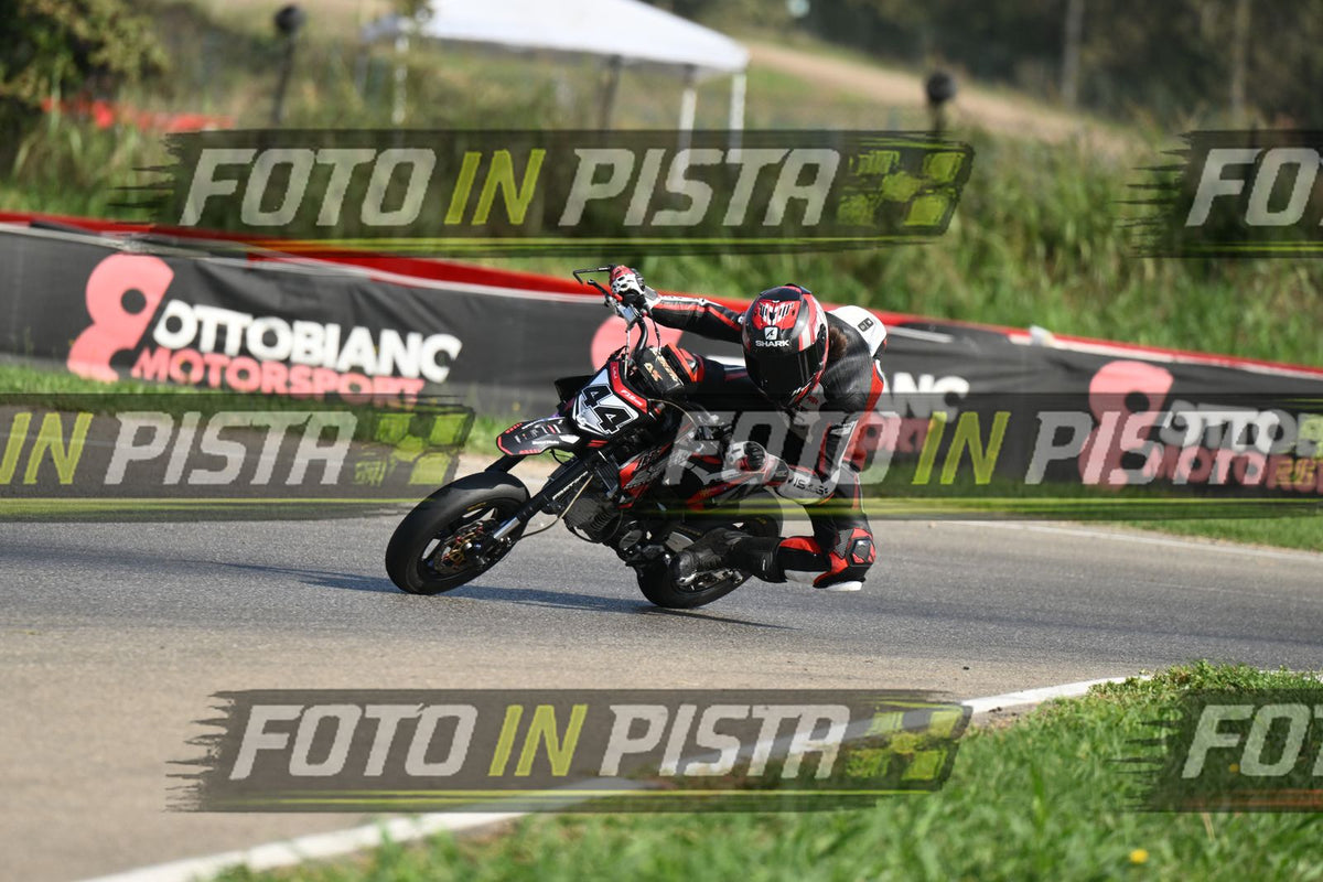 PITBIKE - SCOOTER 17 · DSH_4172