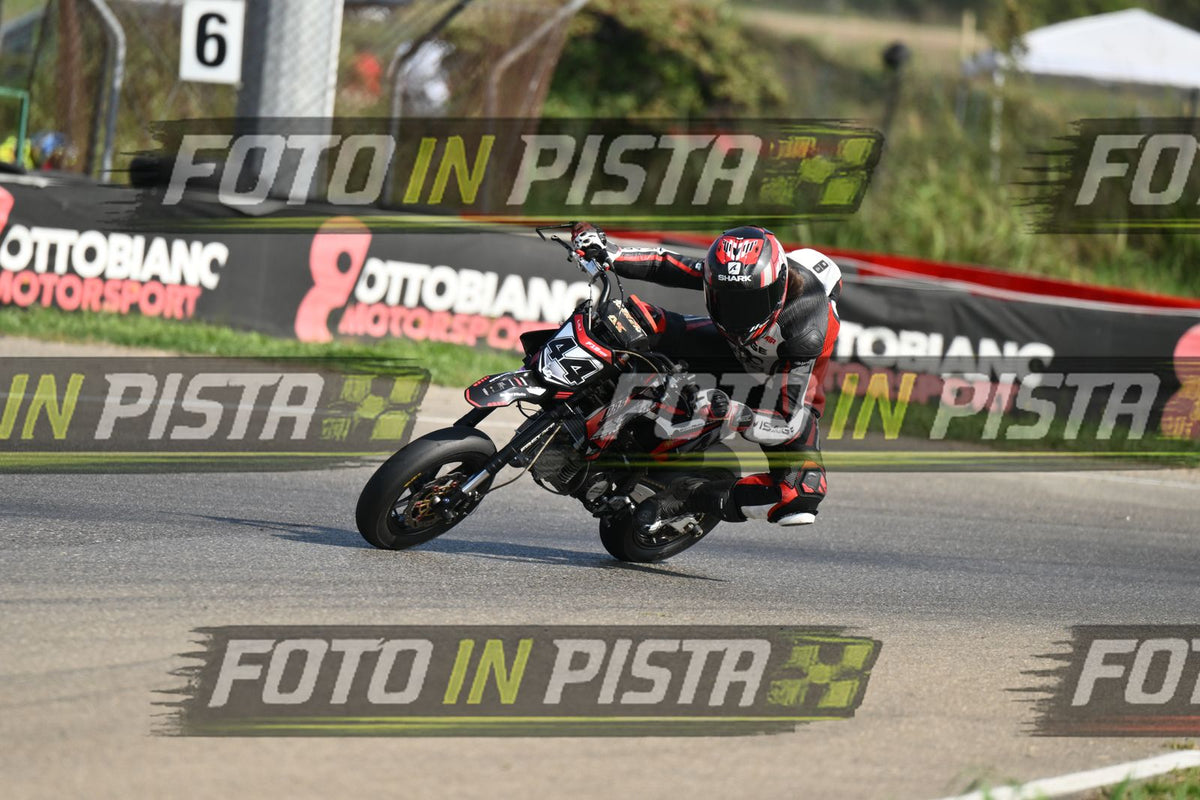 PITBIKE - SCOOTER 44 · DSH_4174