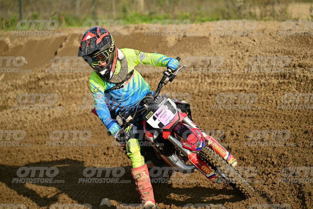 KID 38 · DSH_4253