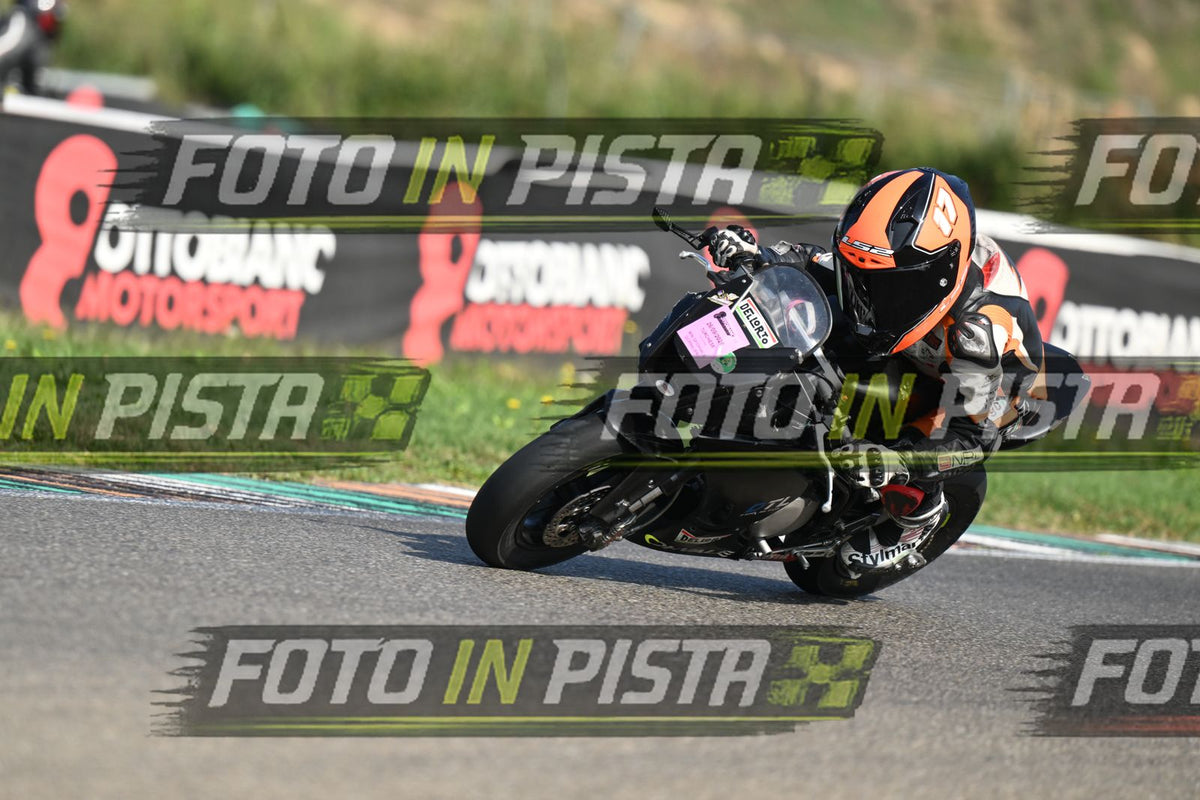 PITBIKE - SCOOTER 17 · DSH_4306