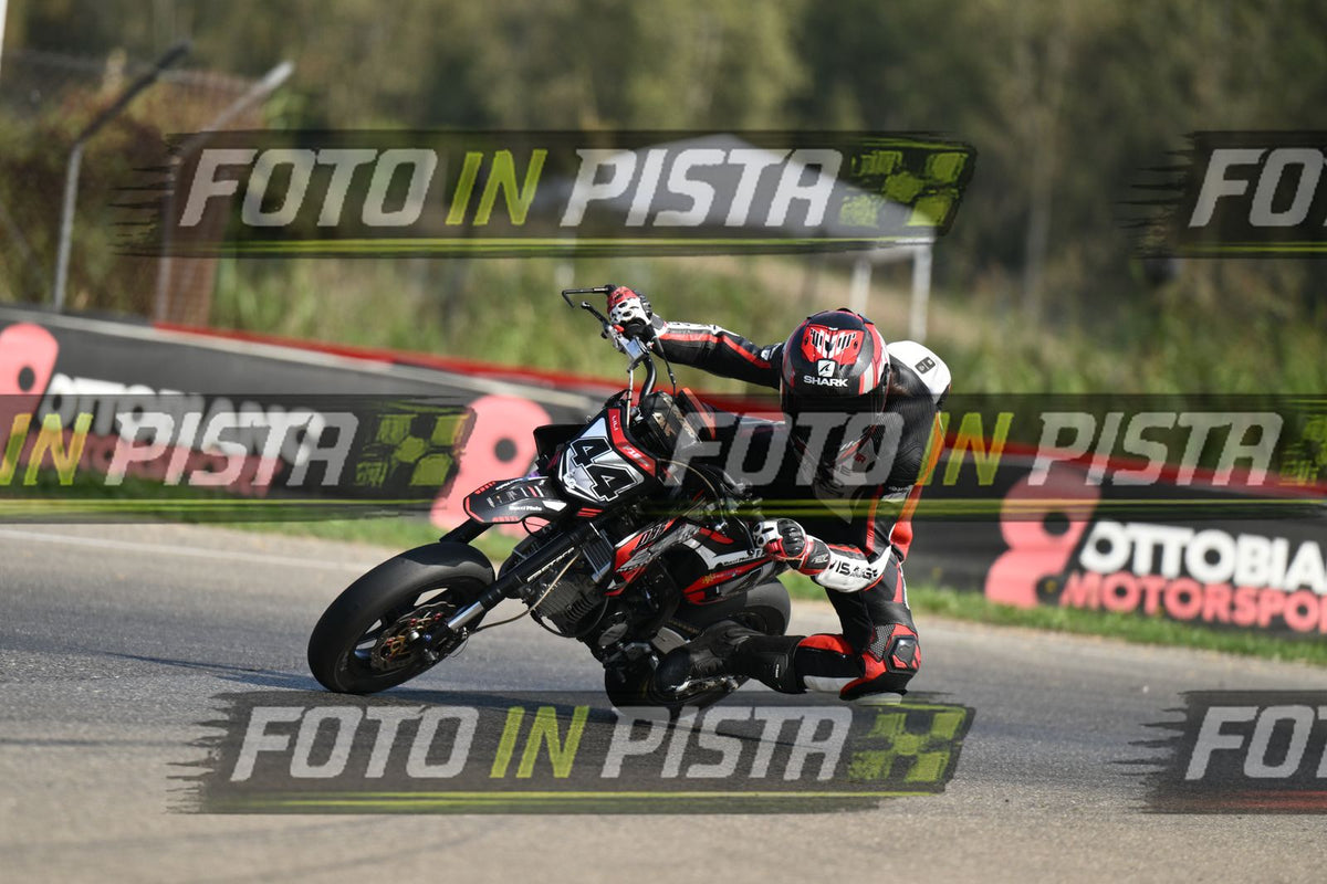 PITBIKE - SCOOTER 44 · DSH_4316