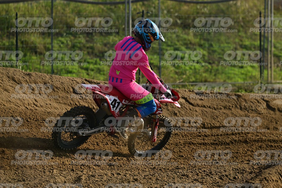 KID 41 · DSH_4391