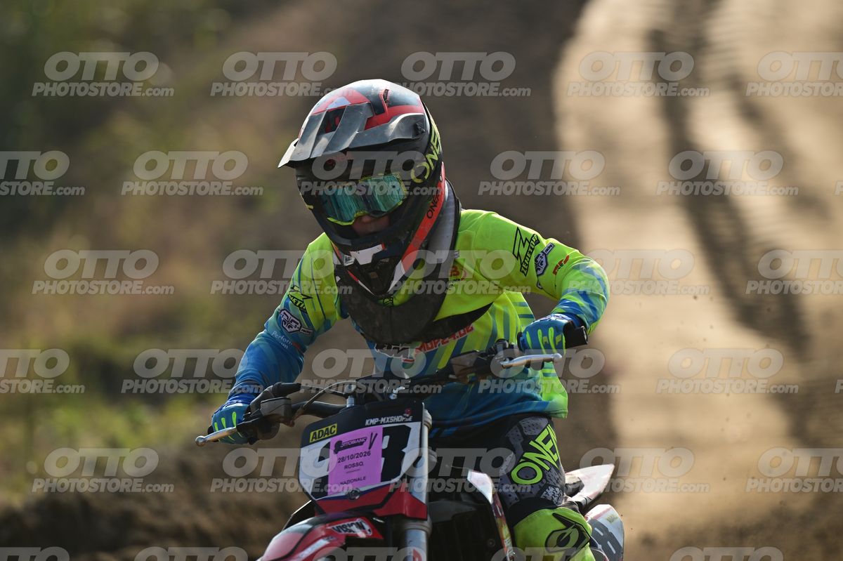 KID 38 · DSH_4407