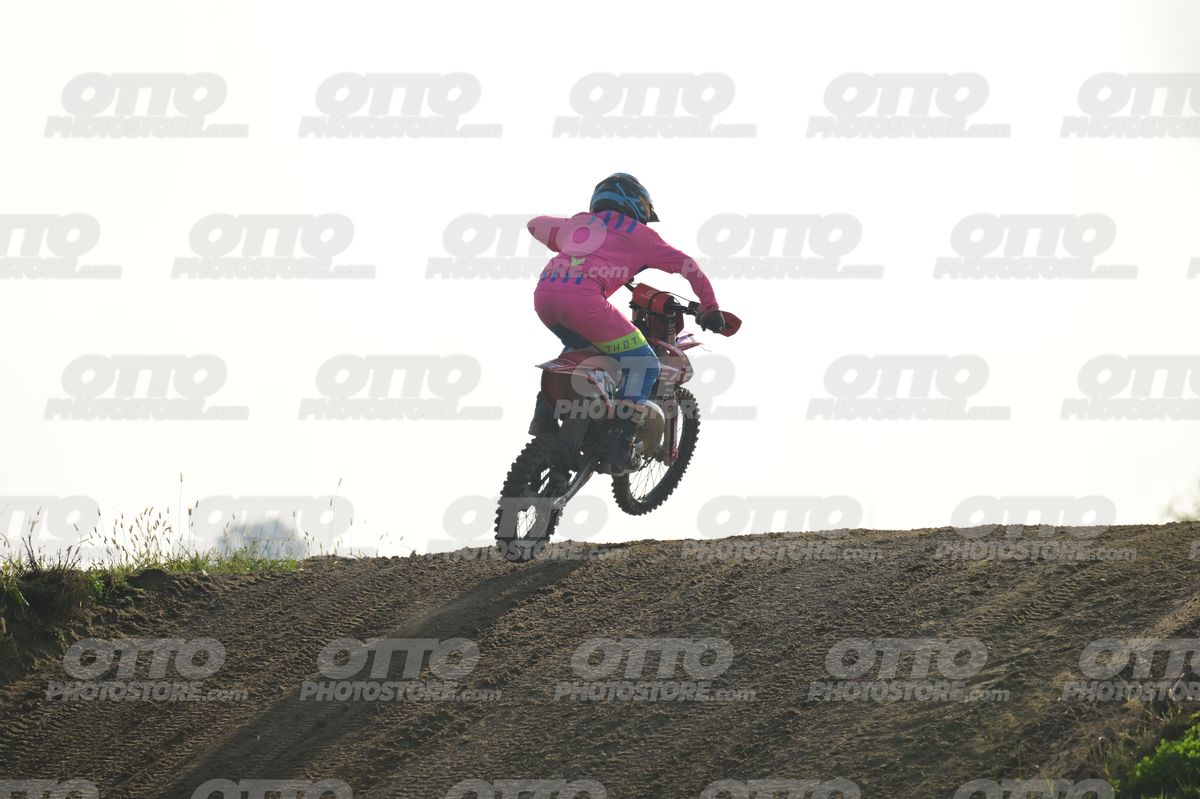 KID 41 · DSH_4430