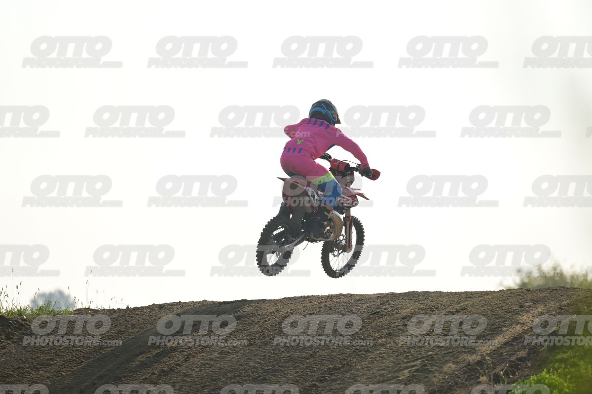 KID 41 · DSH_4431