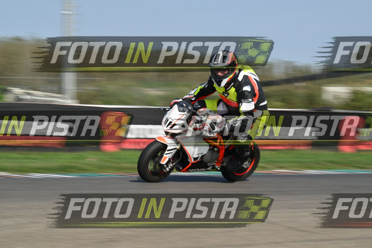 PITBIKE - SCOOTER OHVALE BIANCA - TUTA BERIK · DSH_4517