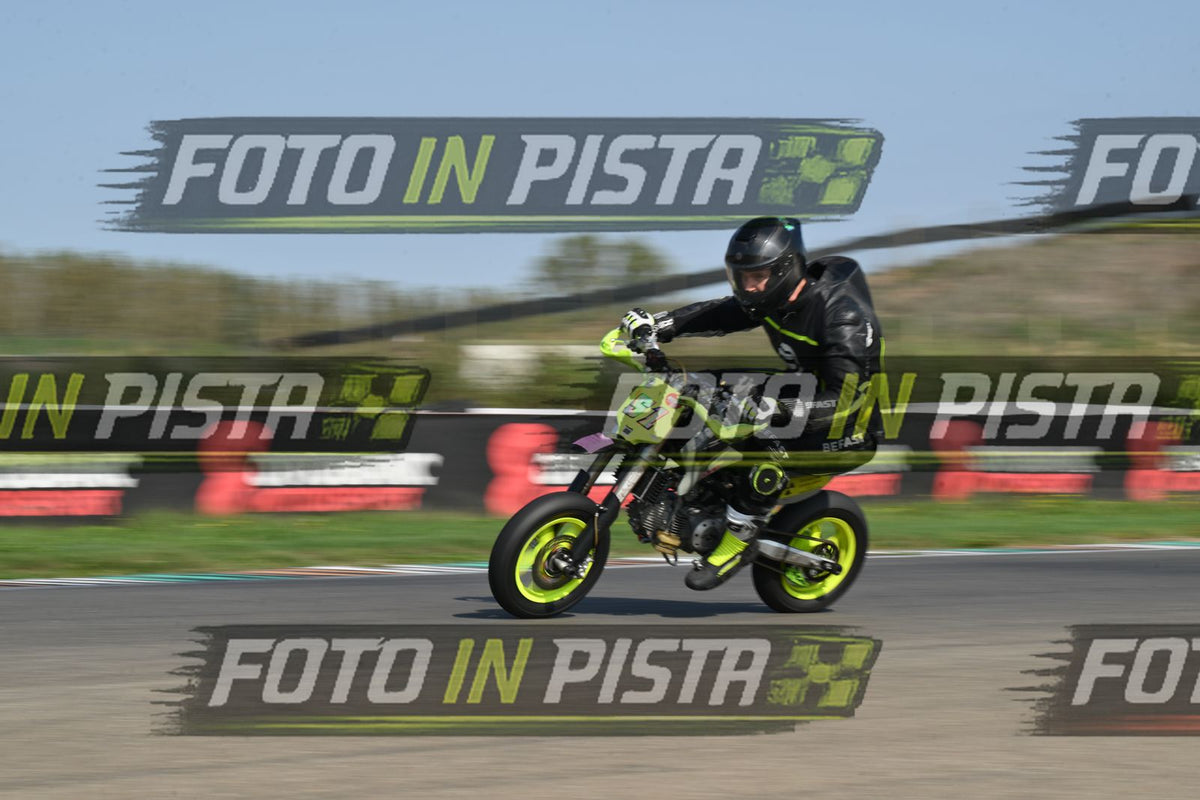 PITBIKE - SCOOTER PITBIKE VERDE FLUO · DSH_4549