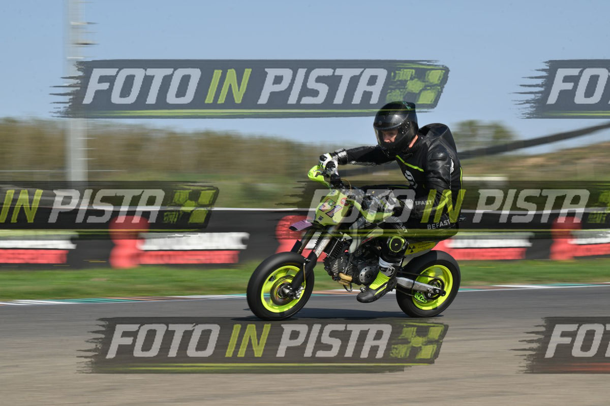 PITBIKE - SCOOTER PITBIKE VERDE FLUO · DSH_4550