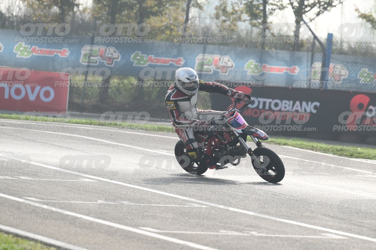 PITBIKE RED WHITE PITBIKE · DSH_4557