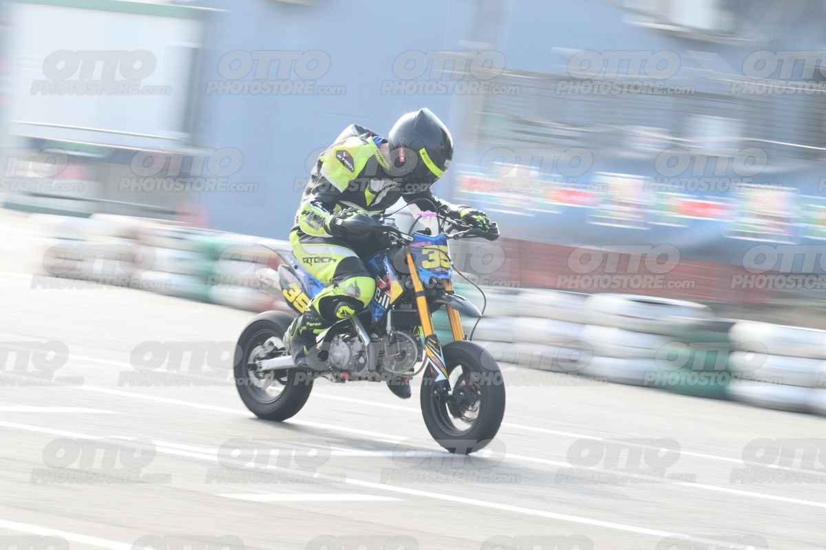PITBIKE 35 · DSH_4582