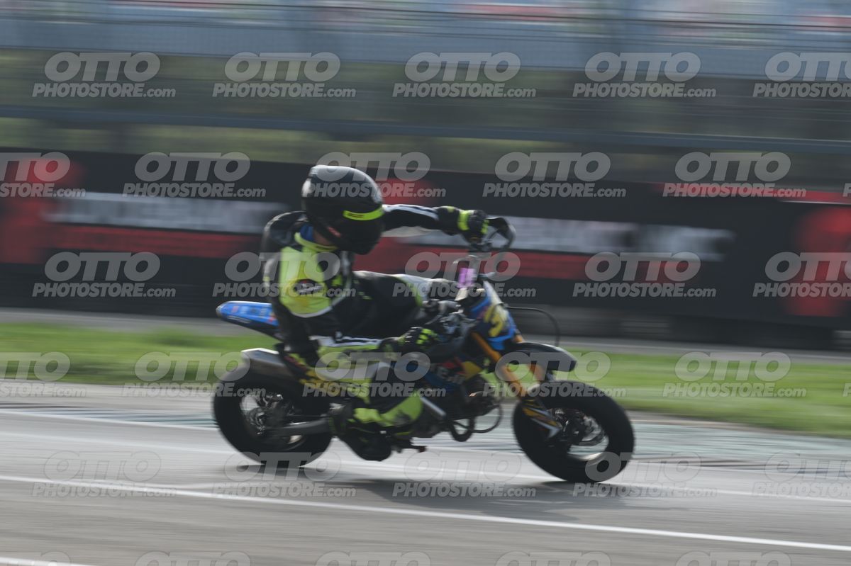 PITBIKE 35 · DSH_4609