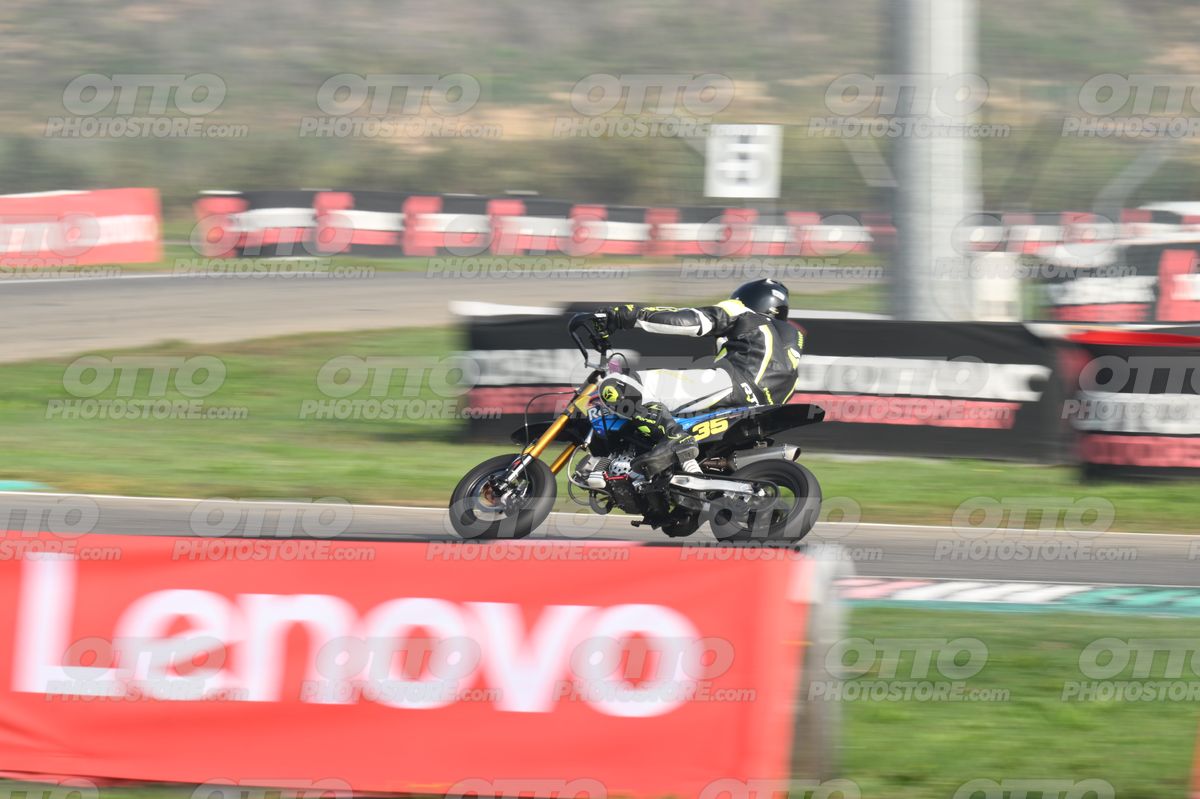 PITBIKE 35 · DSH_4625