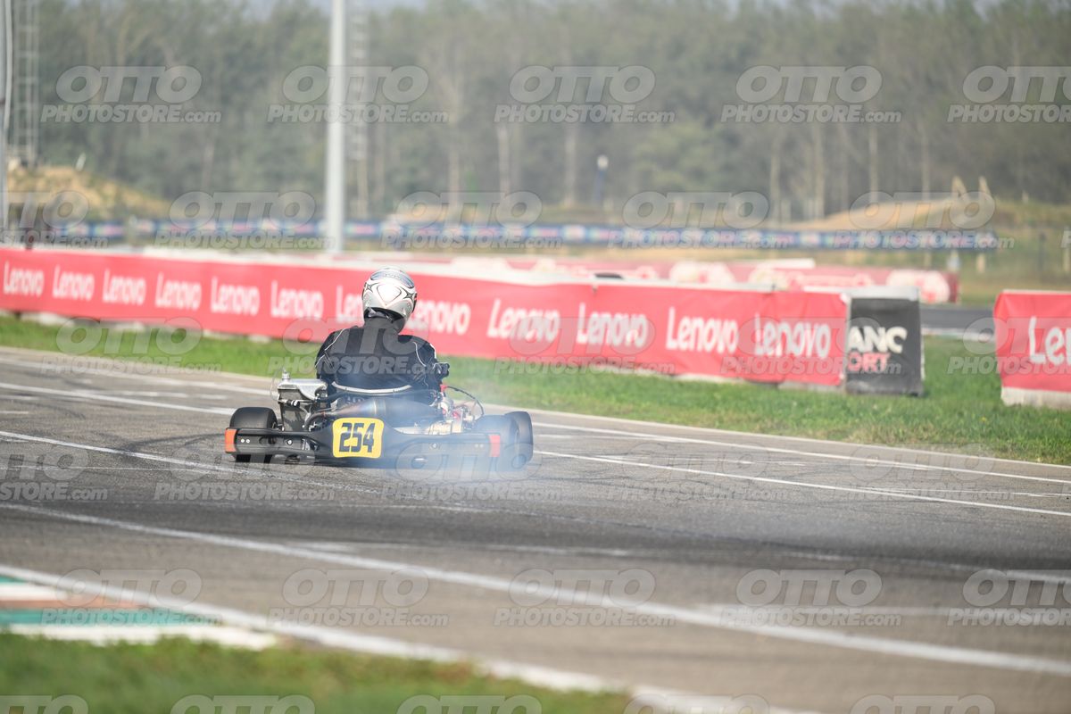 KART 214 · DSH_4643