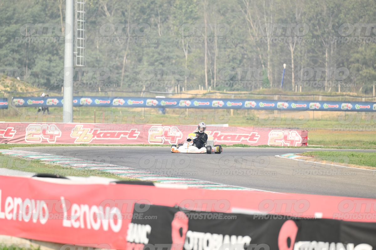 KART 214 · DSH_4645