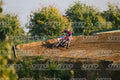 16 · DSH_4683