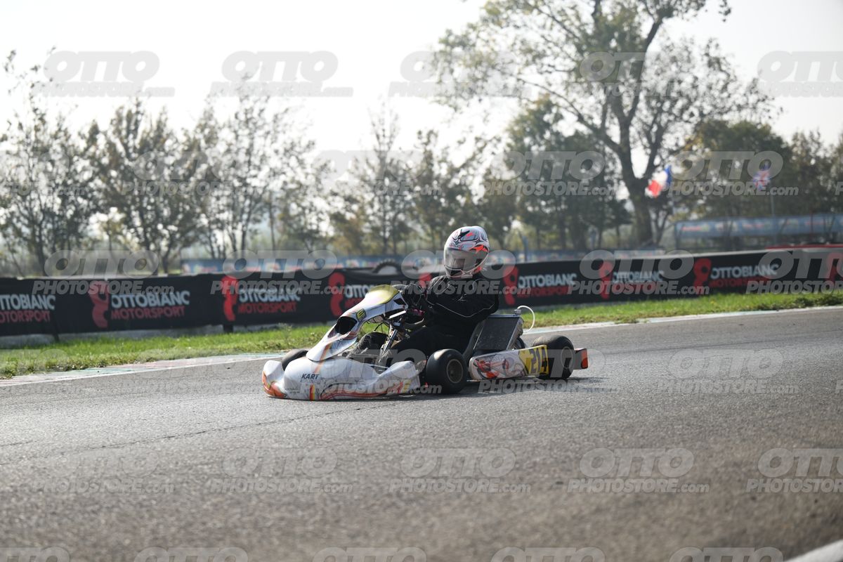 KART 214 · DSH_4716