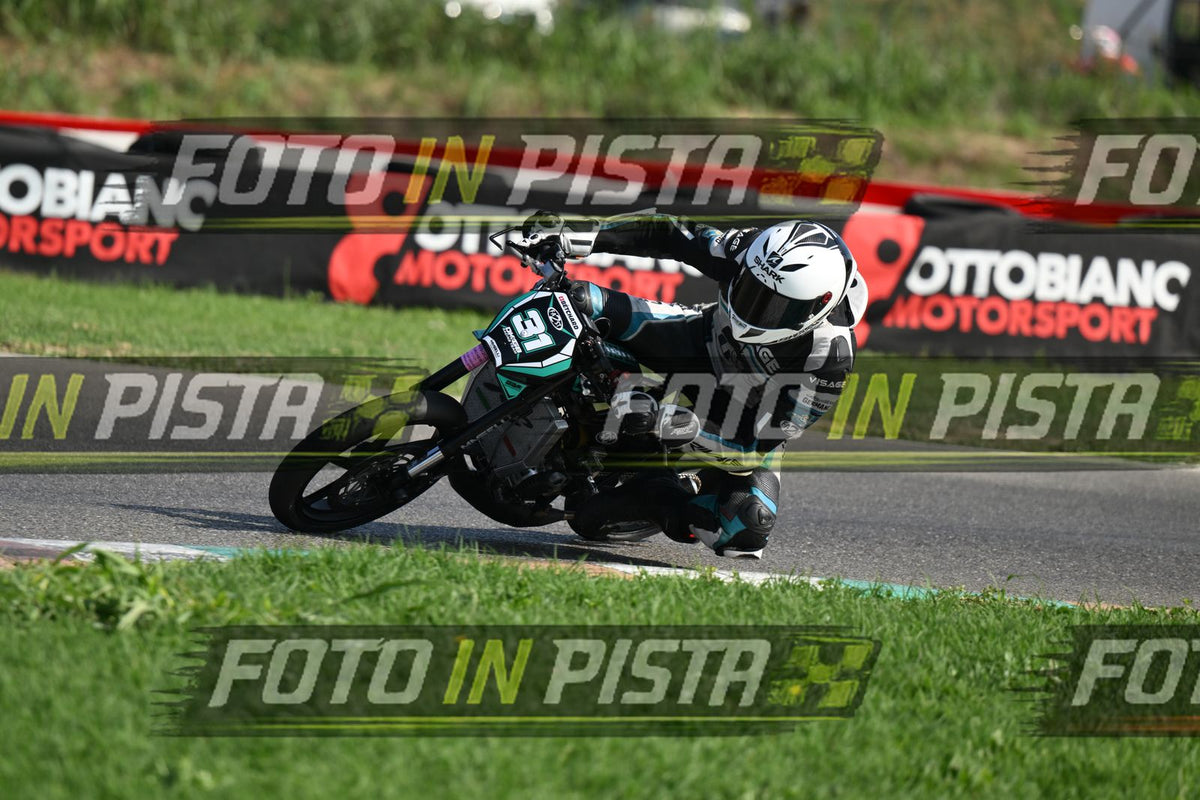 PITBIKE - SCOOTER 31 · DSH_4745