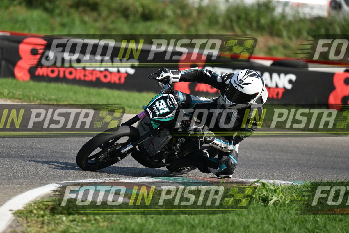 PITBIKE - SCOOTER 31 · DSH_4747