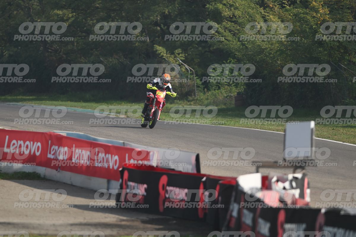 SUPERMOTO 276 · DSH_4770