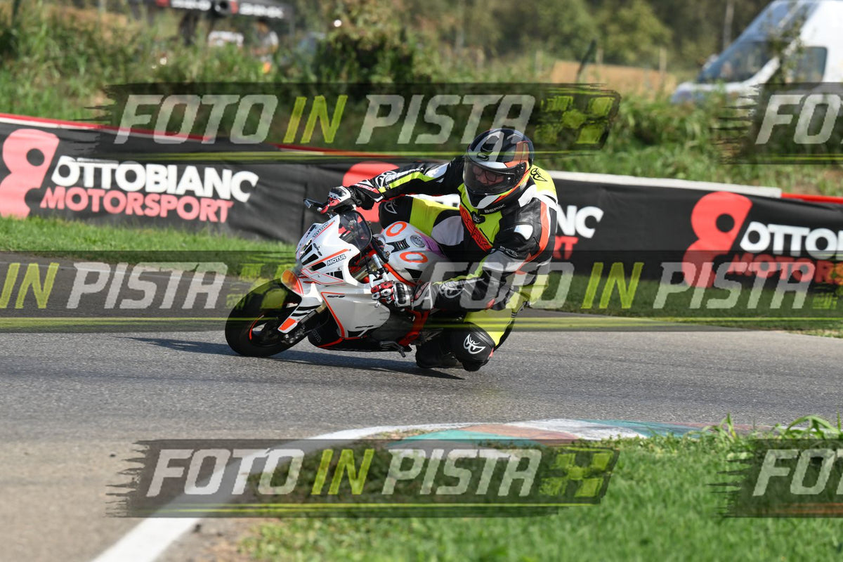 PITBIKE - SCOOTER OHVALE BIANCA - TUTA BERIK · DSH_4812