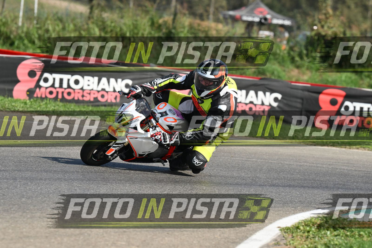 PITBIKE - SCOOTER OHVALE BIANCA - TUTA BERIK · DSH_4814