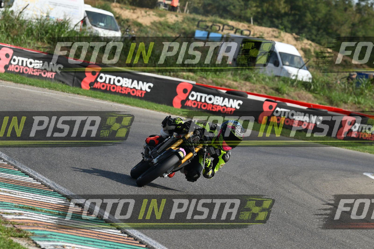 PITBIKE - SCOOTER 31 · DSH_4857